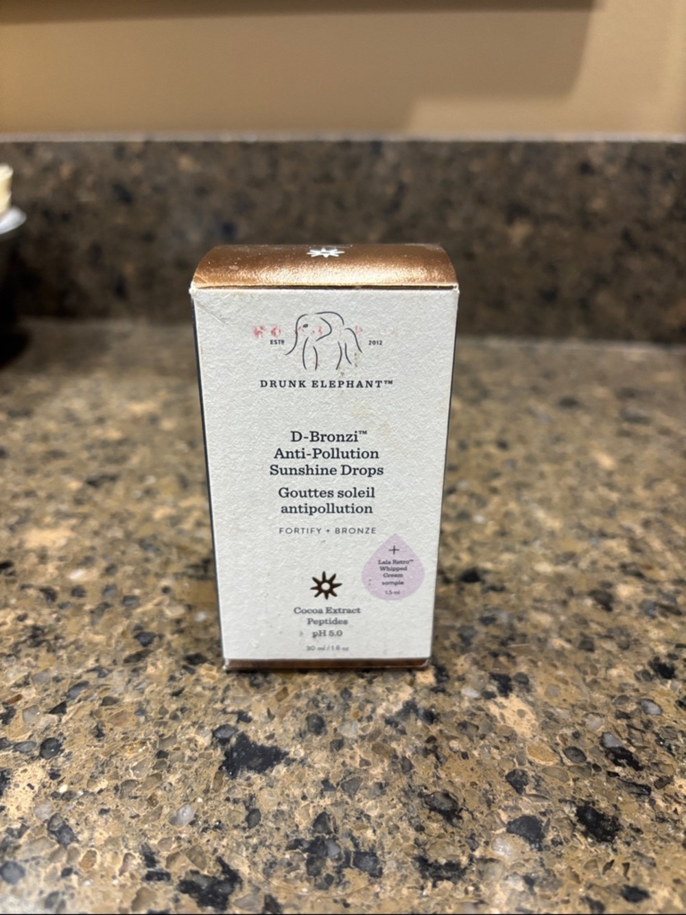 Drunk Elephant D-Bronzi Anti-Pollution Sunshine Drops - Bronze & White Packaging